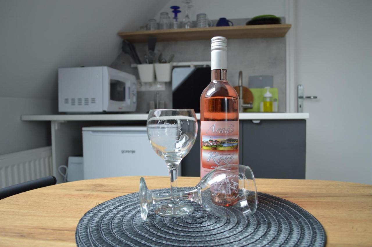 Bed and Breakfast Rebeka Panzio Tihany Esterno foto