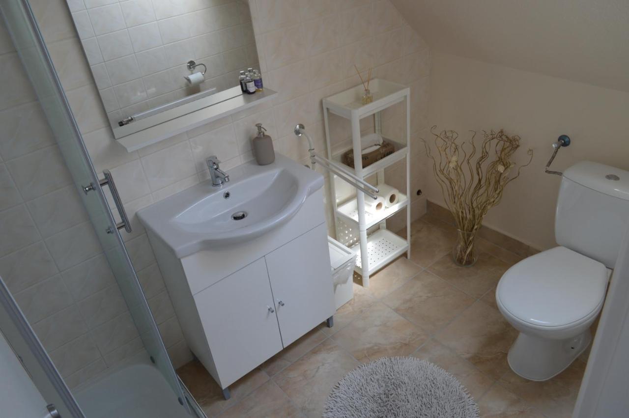Bed and Breakfast Rebeka Panzio Tihany Esterno foto